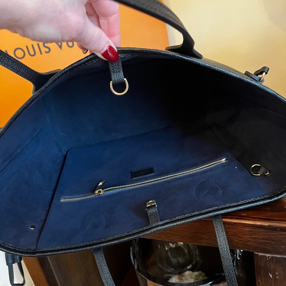 LOUIS VUITTON Empreinte Monogram Giant Neverfull MM Black Noir - Picture 12 of 14